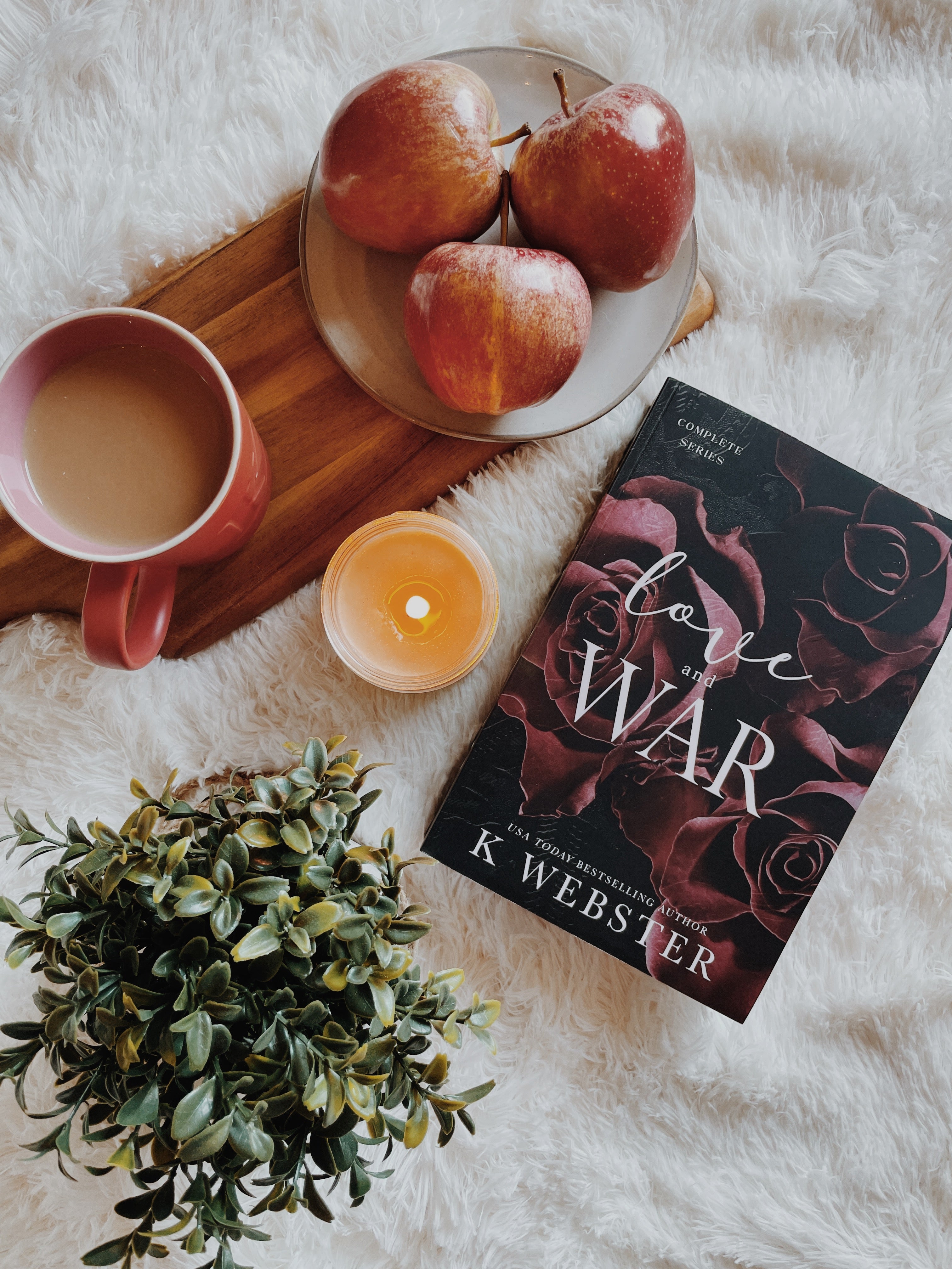 Love and War Omnibus